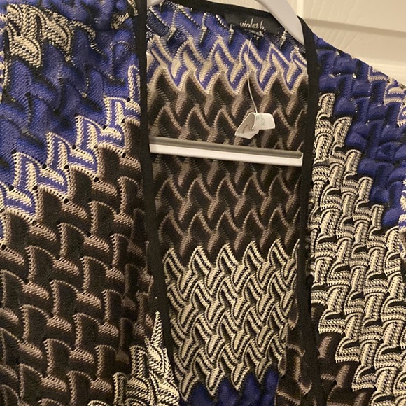 Ladies Cardigan - Picture 4 of 8